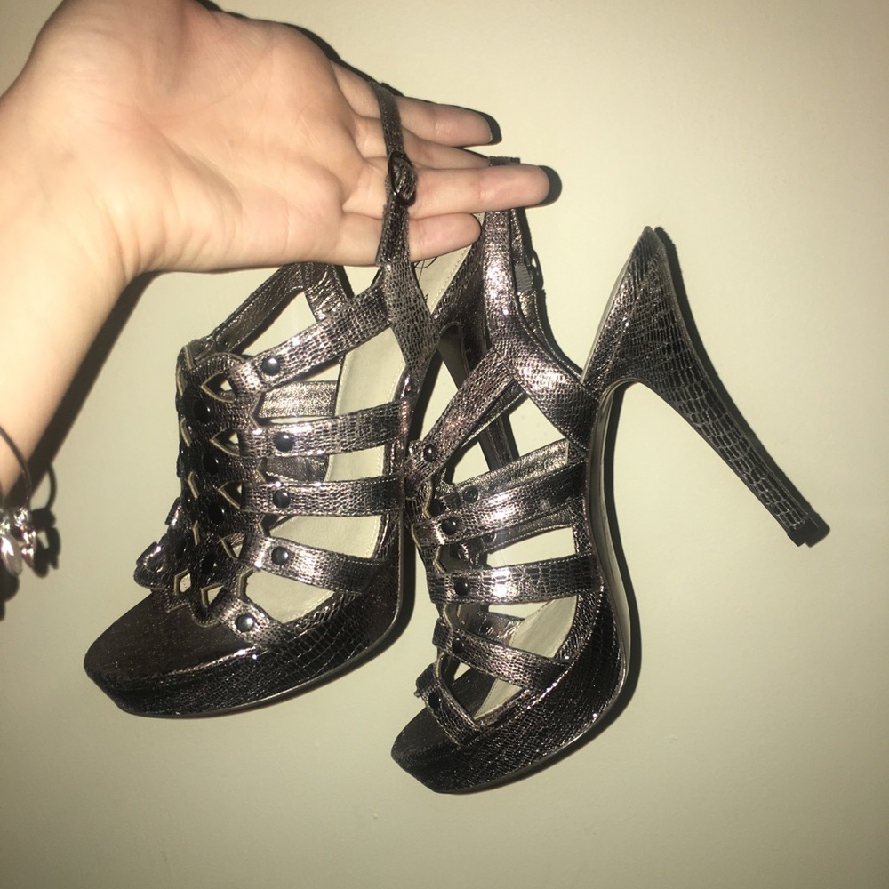 Adrianna Papell heels!👠